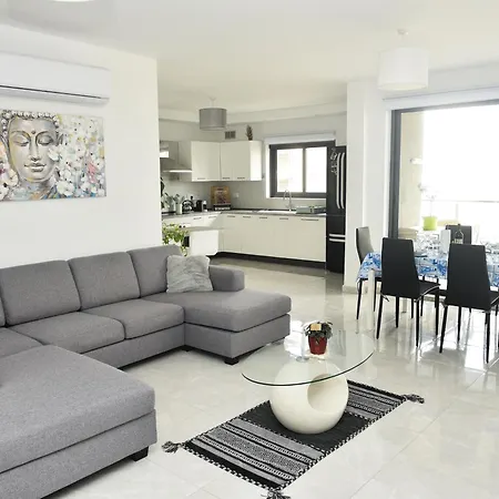 Seaview-casadialfio-qawra St. Paul's Bay